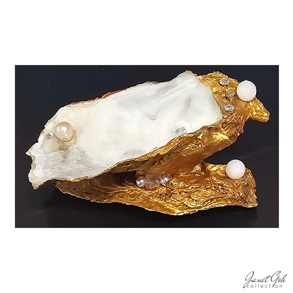 Oyster Elegance - Trinket holders - 10 variations available