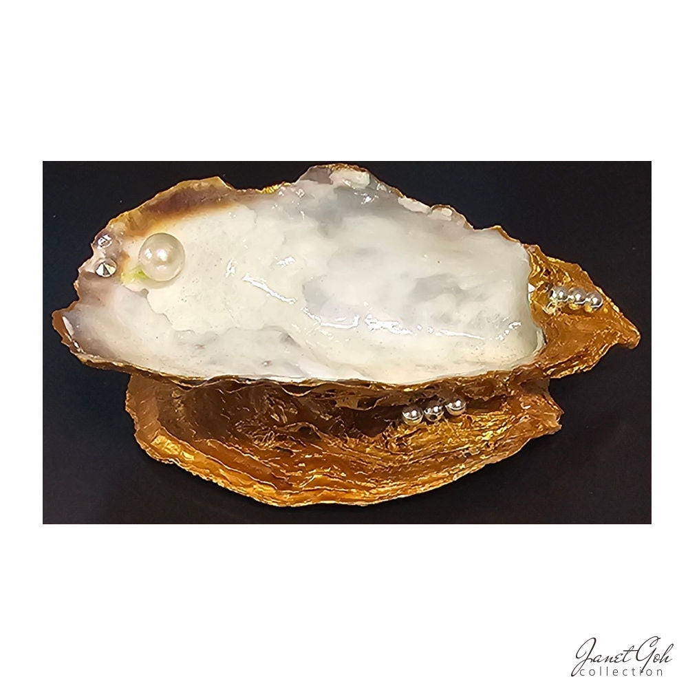 Oyster Elegance - Trinket holders - 10 variations available