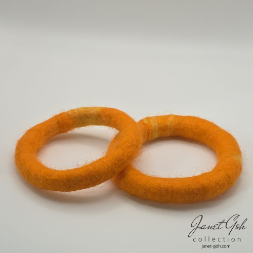 Sunburst Felt Bangle - 1 pair (5.8cm & 6cm inner dia)