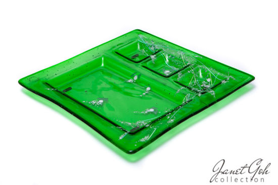 Picture of 12-inch Square Fused Glass Sushi Plate - Green Spring